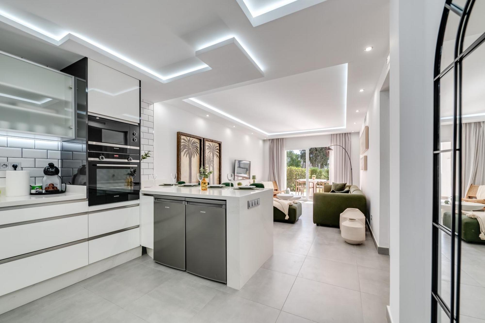 Calma House Aloha Gardens By Vps Apartment Marbella