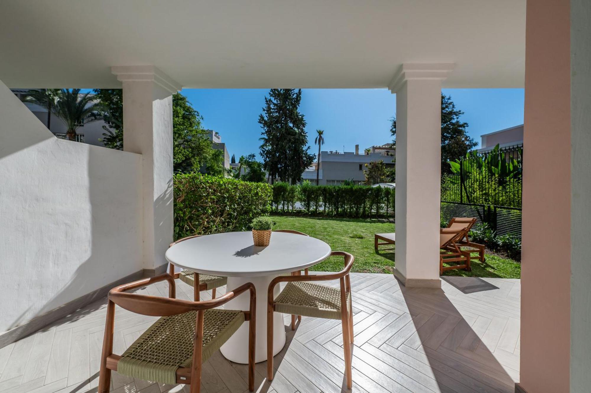 Calma House Aloha Gardens By Vps * Marbella