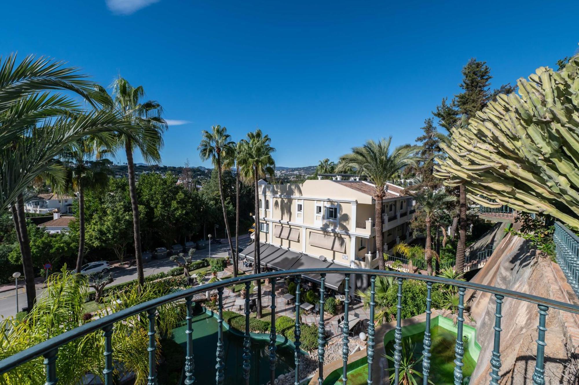 Calma House Aloha Gardens By Vps *