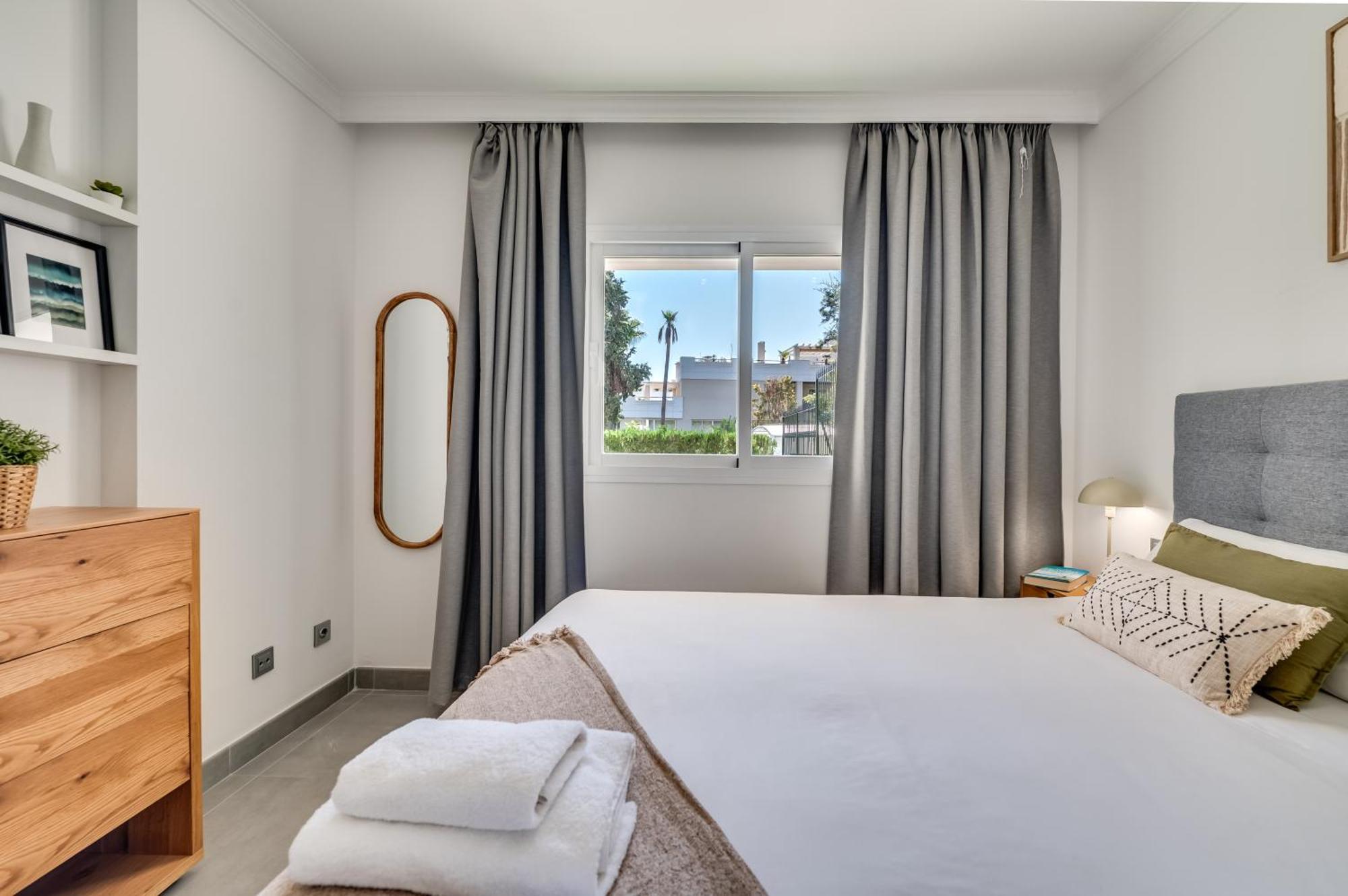 Apartment Calma House Aloha Gardens By Vps